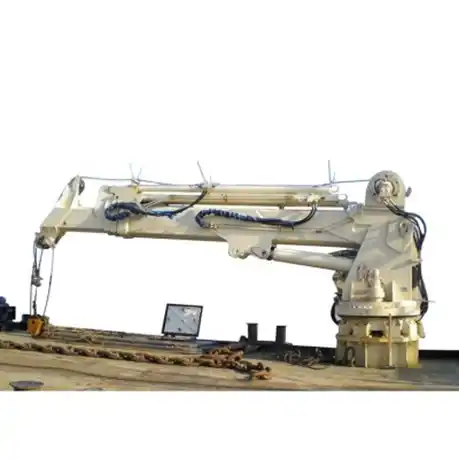Vessel-mounted Deck Crane for efficient cargo handling