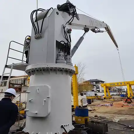 Marine Knuckle Boom Crane