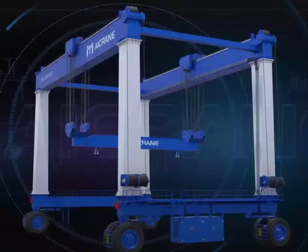 Beam Projector emitting a focused light beam for industrial applications