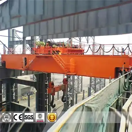 Dual girder casting crane