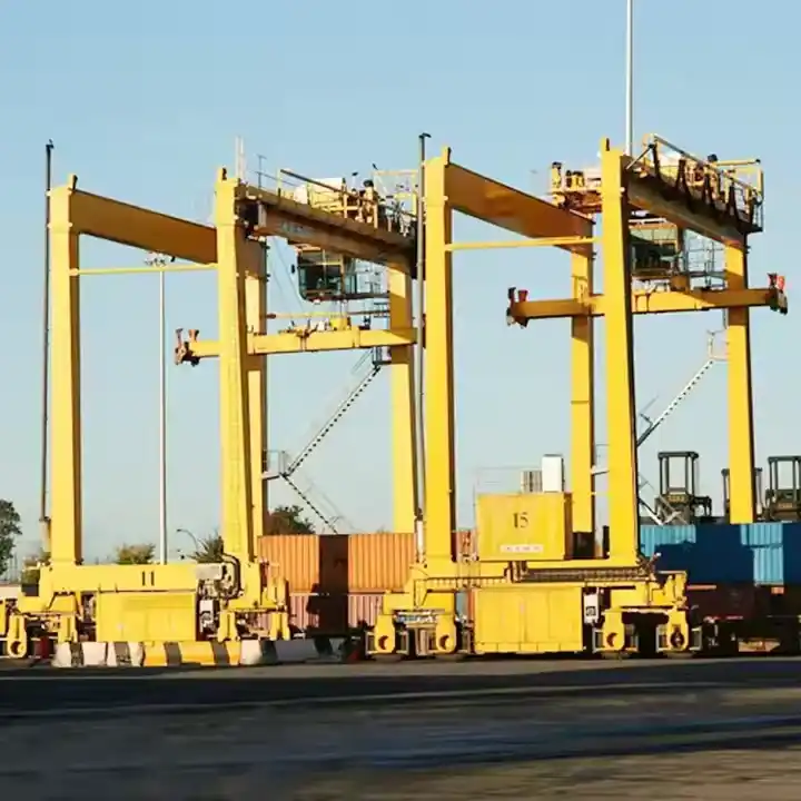 Double Girder Tyre Gantry Crane lifting heavy containers in a port