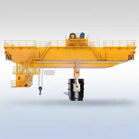 Heavy duty foundry crane with double girder design
